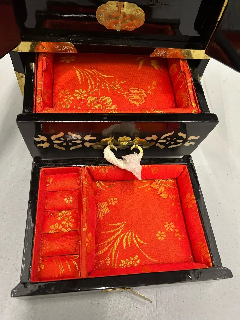 Vintage Chinese Black Lacquer Jewelry Box Cabinet Mother of Pearl Inlay Brass